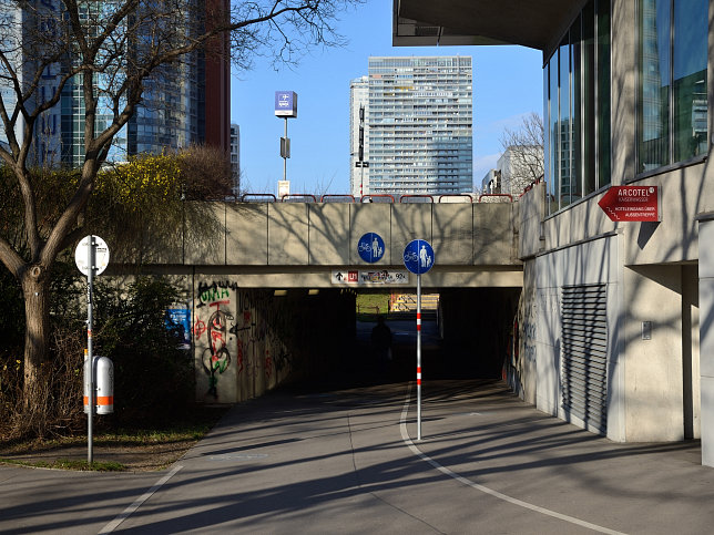 Wagramer Tunnel (EN 48)