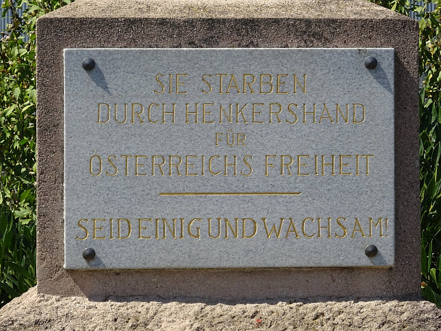 Widerstandsdenkmal fr Franz Heindl und Viktor Mrnustik