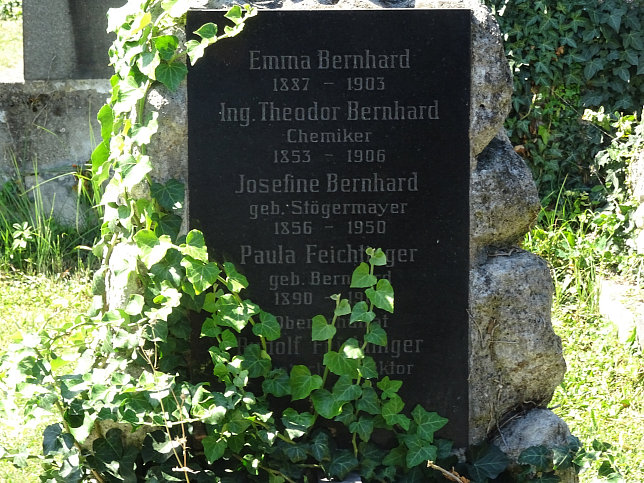 Theodor Bernhard