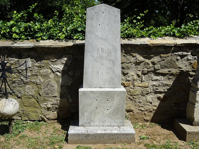 Deutsch-Wagram, Kirchenfriedhof