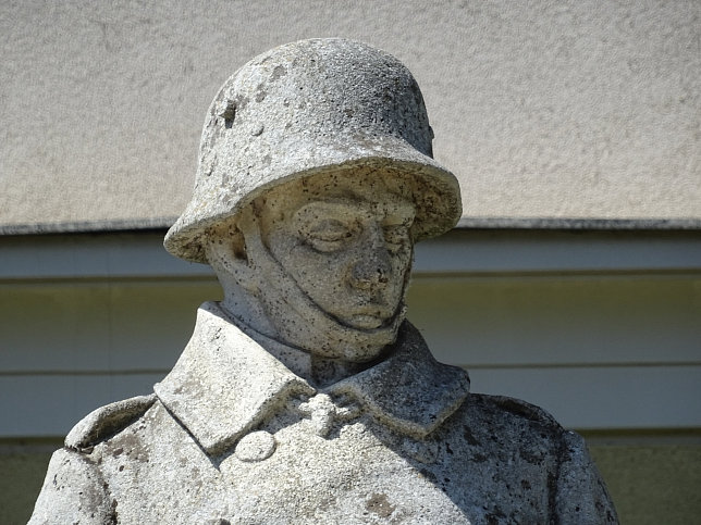 Deutsch-Wagram, Kriegerdenkmal