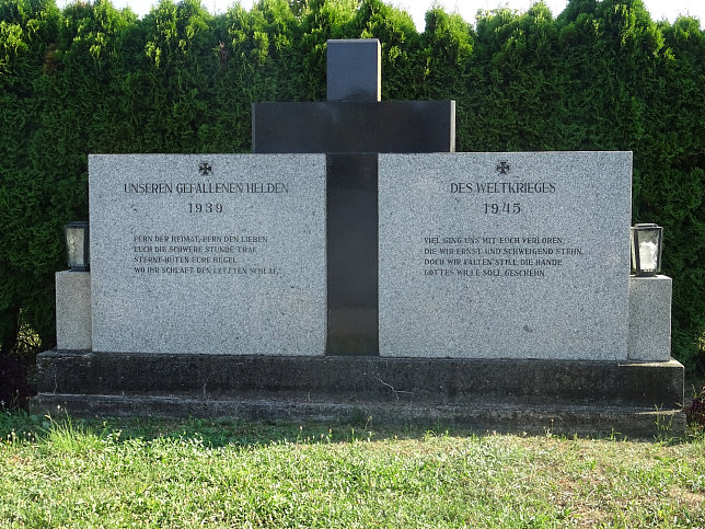 Franzensdorf, Kriegerdenkmal (Friedhof)