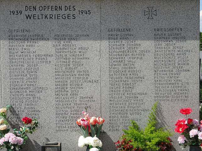 Gro-Enzersdorf, Kriegerdenkmal 2. WK.