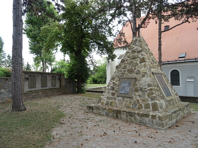 Langenzersdorf, Kriegerdenkmal