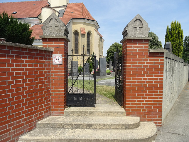 Markgrafneusiedl, Pfarrkirche Mari Himmelfahrt