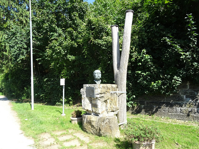 Purkersdorf, Schffeldenkmal