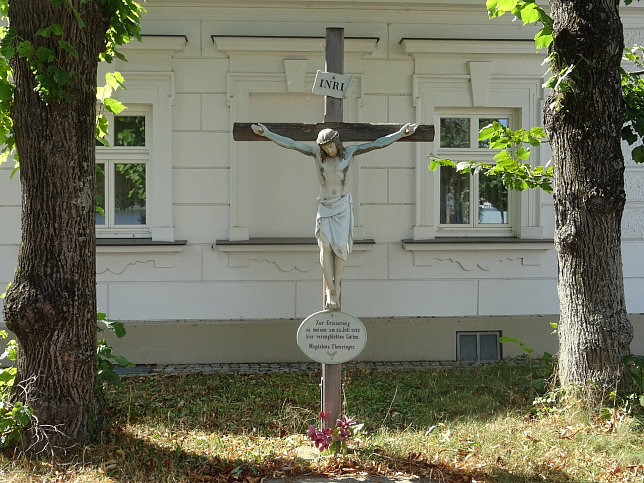 Raasdorf, Theuringer Kreuz